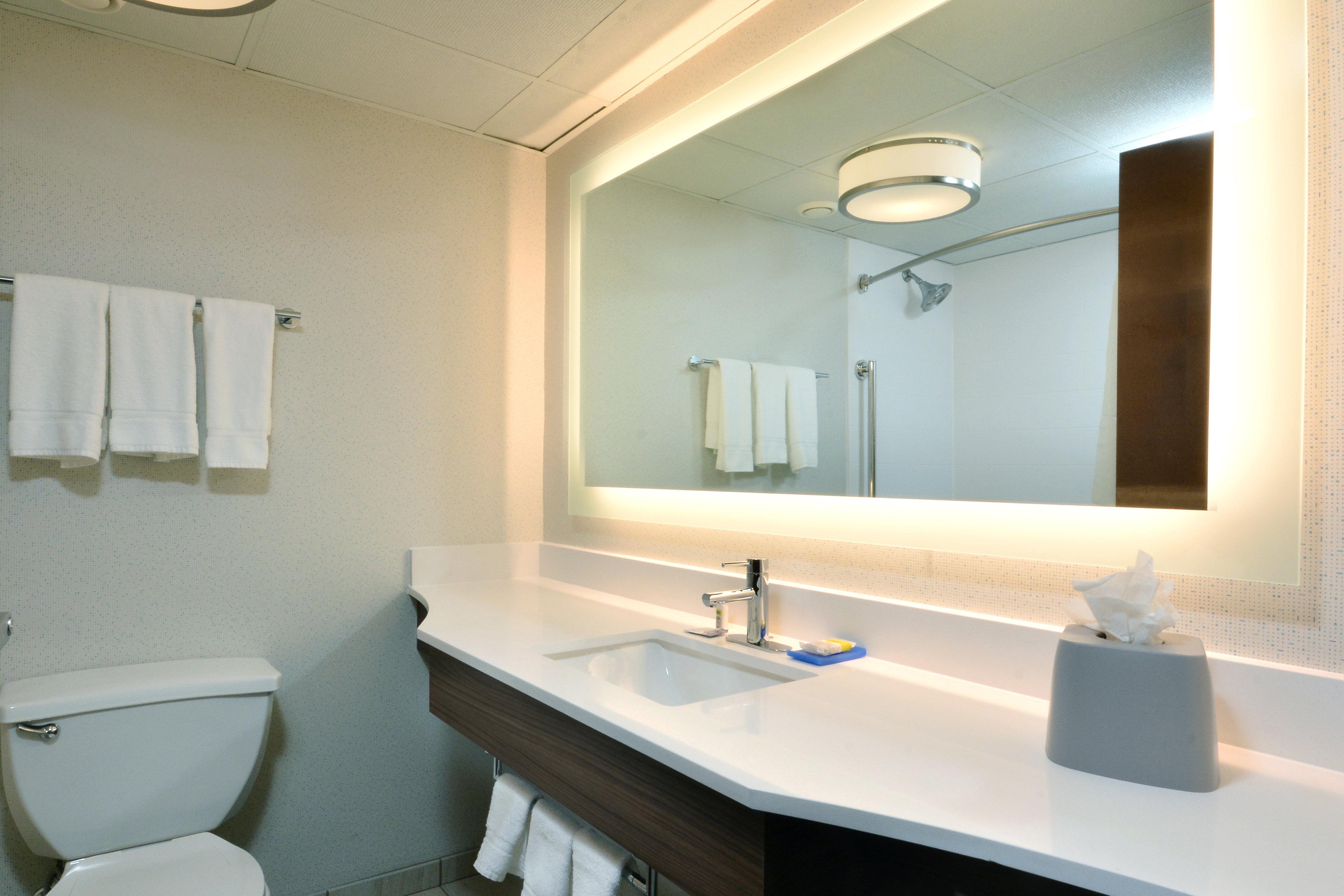 Express By Ihg 2*