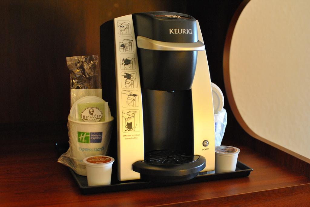 Express By Ihg Hotel 2*